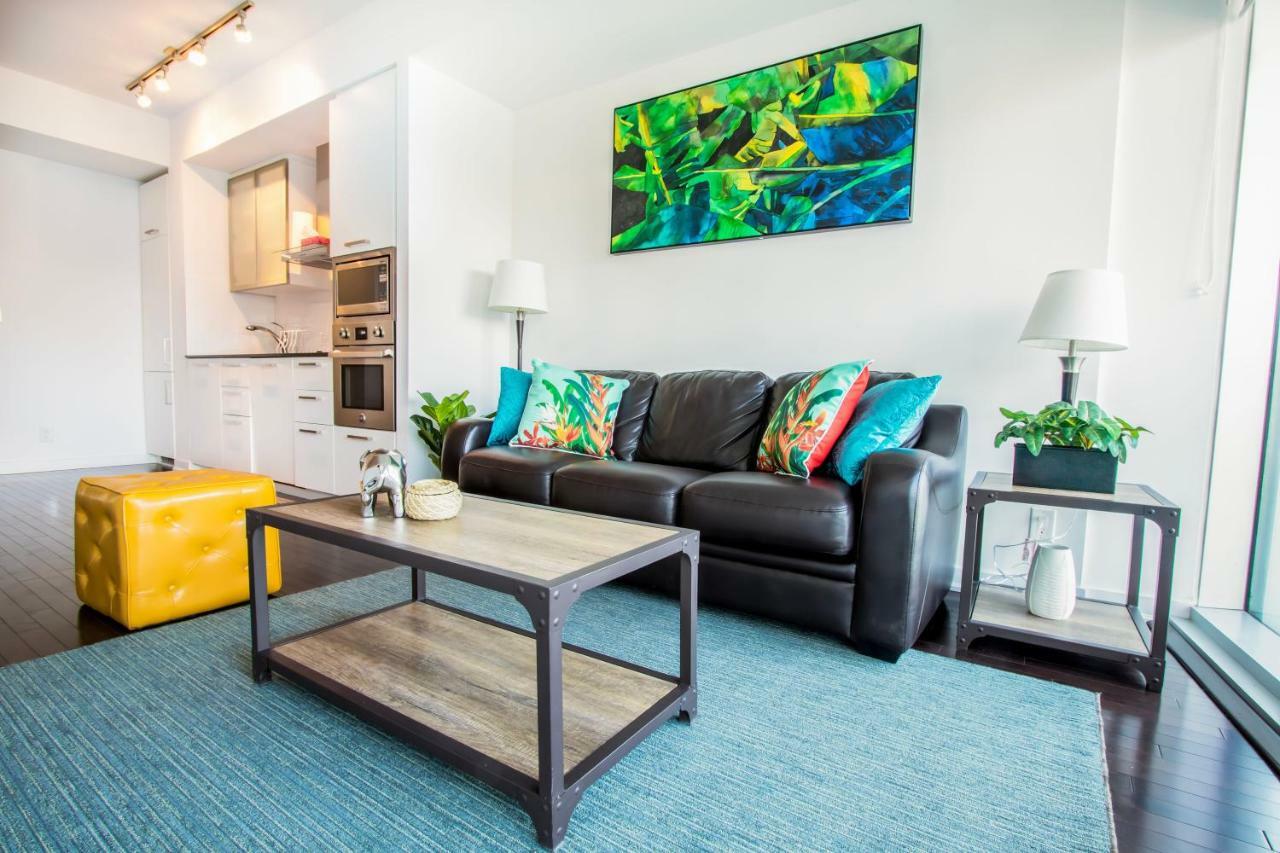 Micasa Suites - Modern Executive Condo Торонто Екстериор снимка